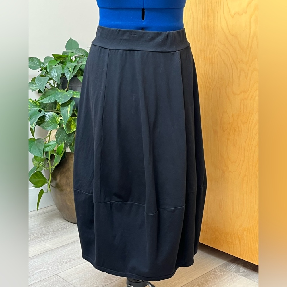 Long cotton skirt.